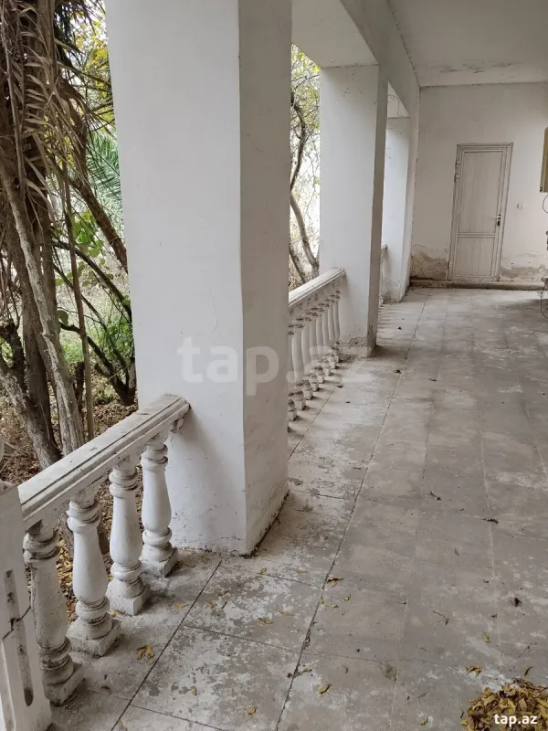 Kirayə verilir 5 otaqlı həyət evi