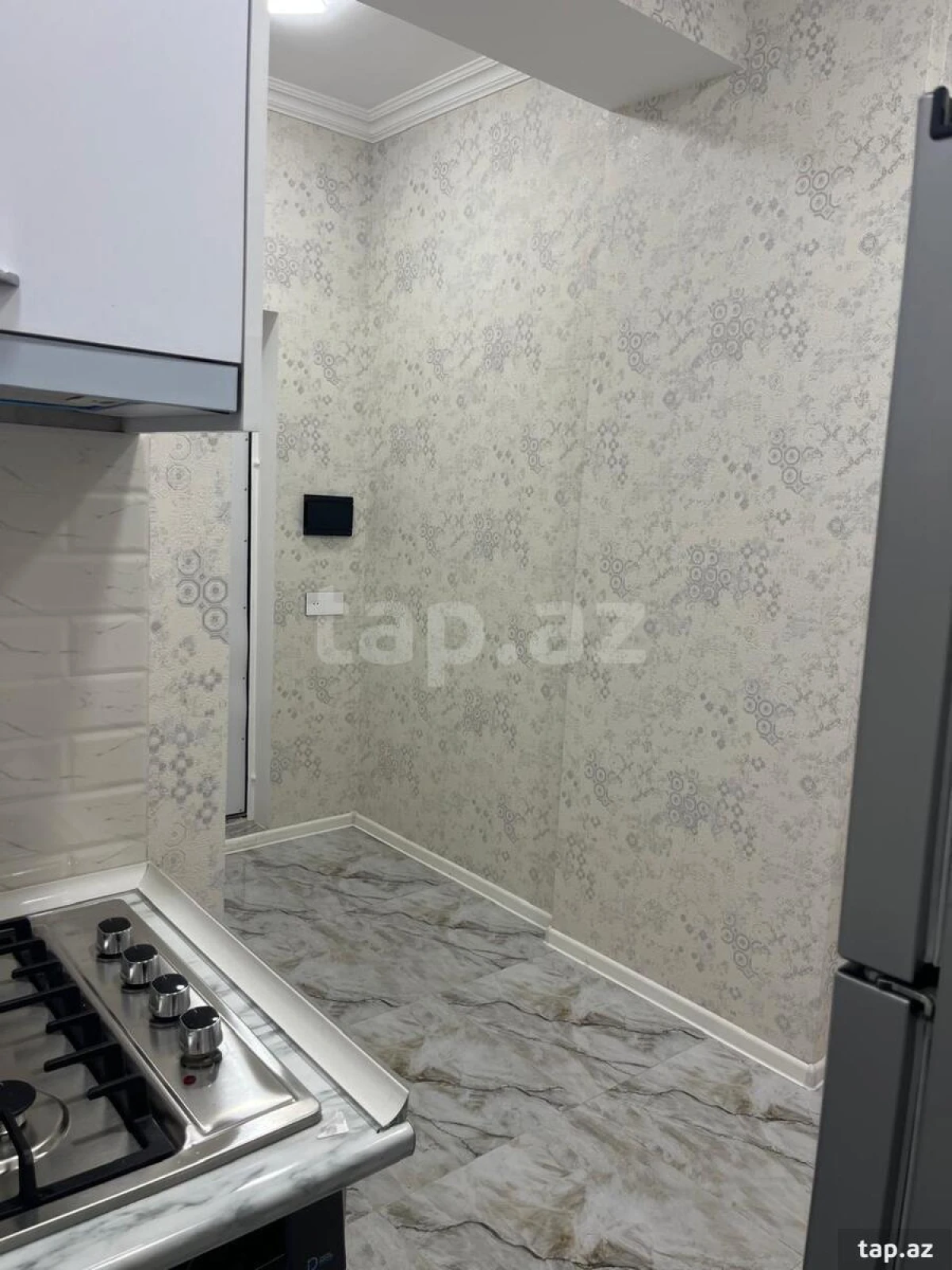Kirayə verilir 1 otaqlı yeni tikili 33 m²