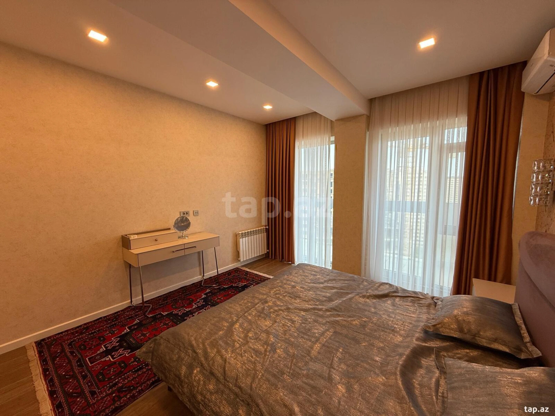 Satılır 2 otaqlı yeni tikili 90 m²