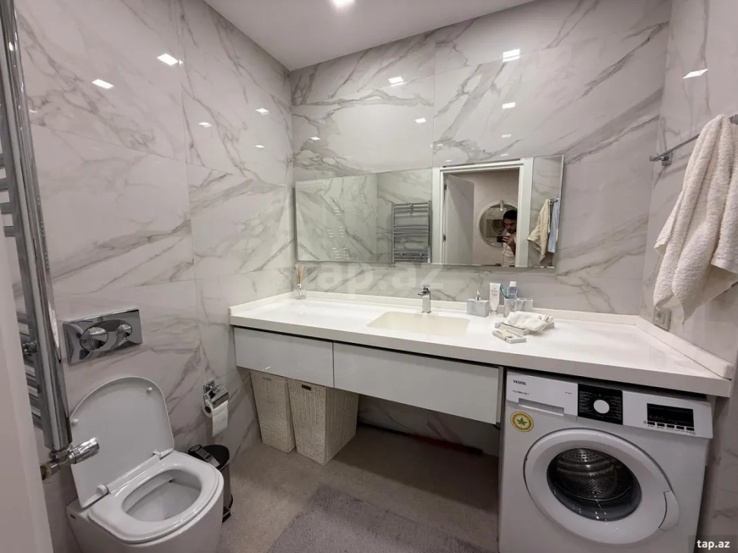 Satılır 2 otaqlı yeni tikili 90 m²