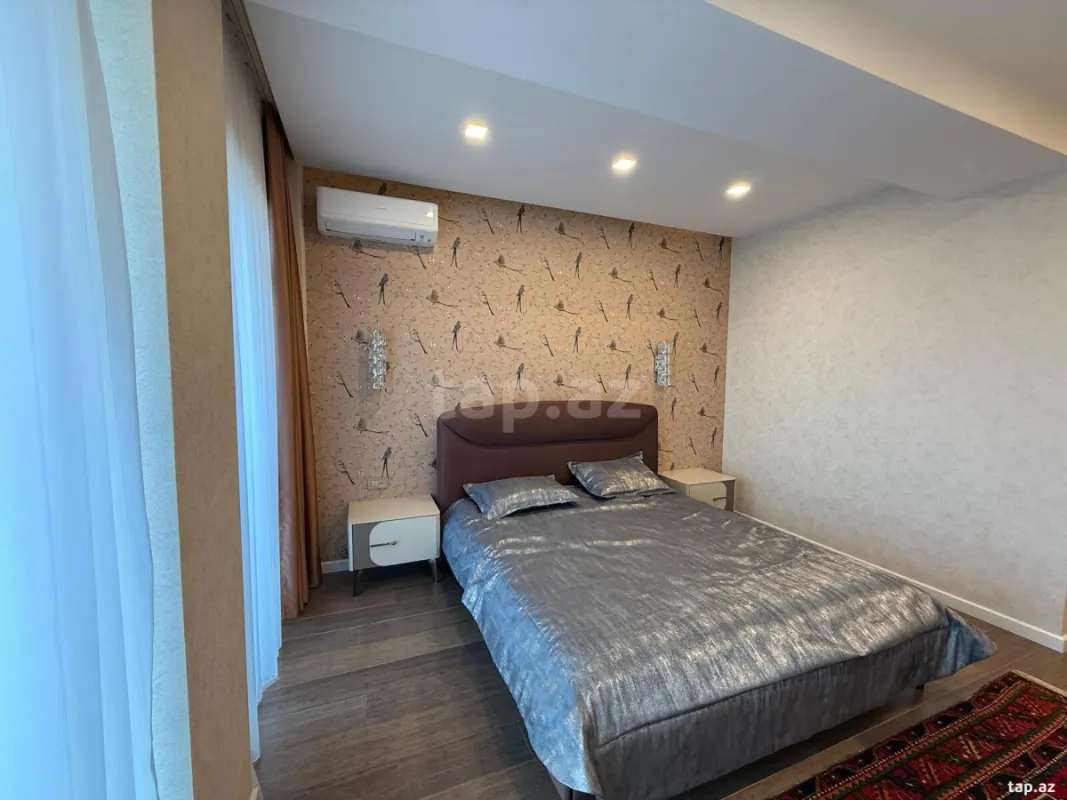 Satılır 2 otaqlı yeni tikili 90 m²