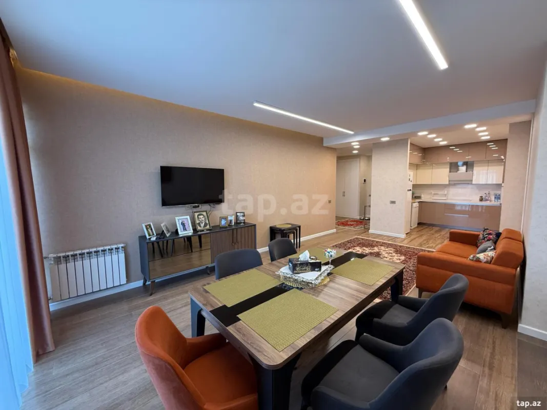 Satılır 2 otaqlı yeni tikili 90 m²