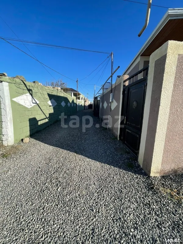 Satılır 3 otaqlı həyət evi