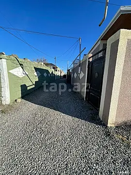 Satılır 3 otaqlı həyət evi