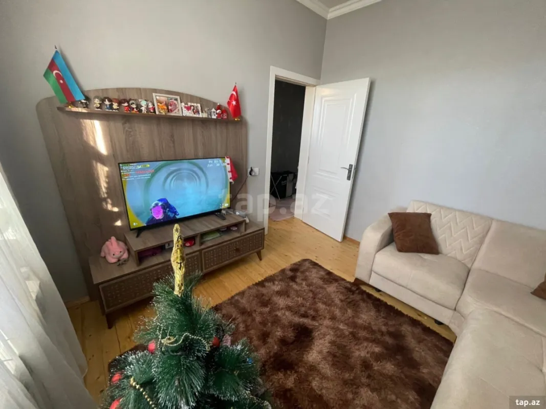 Satılır 3 otaqlı həyət evi