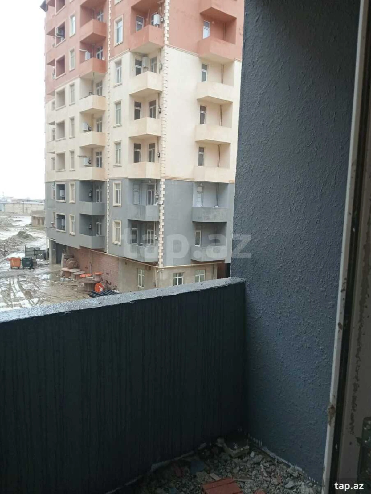 Satılır 2 otaqlı yeni tikili 60.7 m²