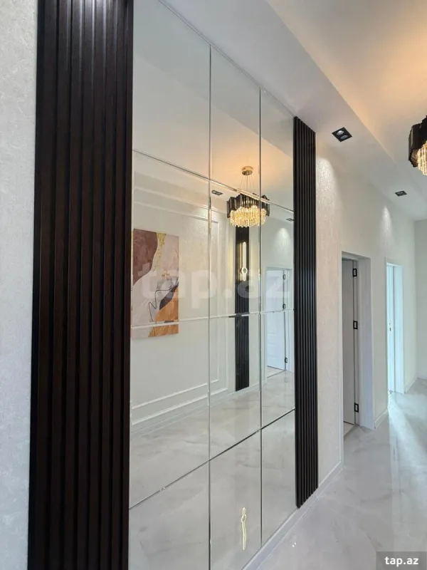 Satılır 4 otaqlı həyət evi