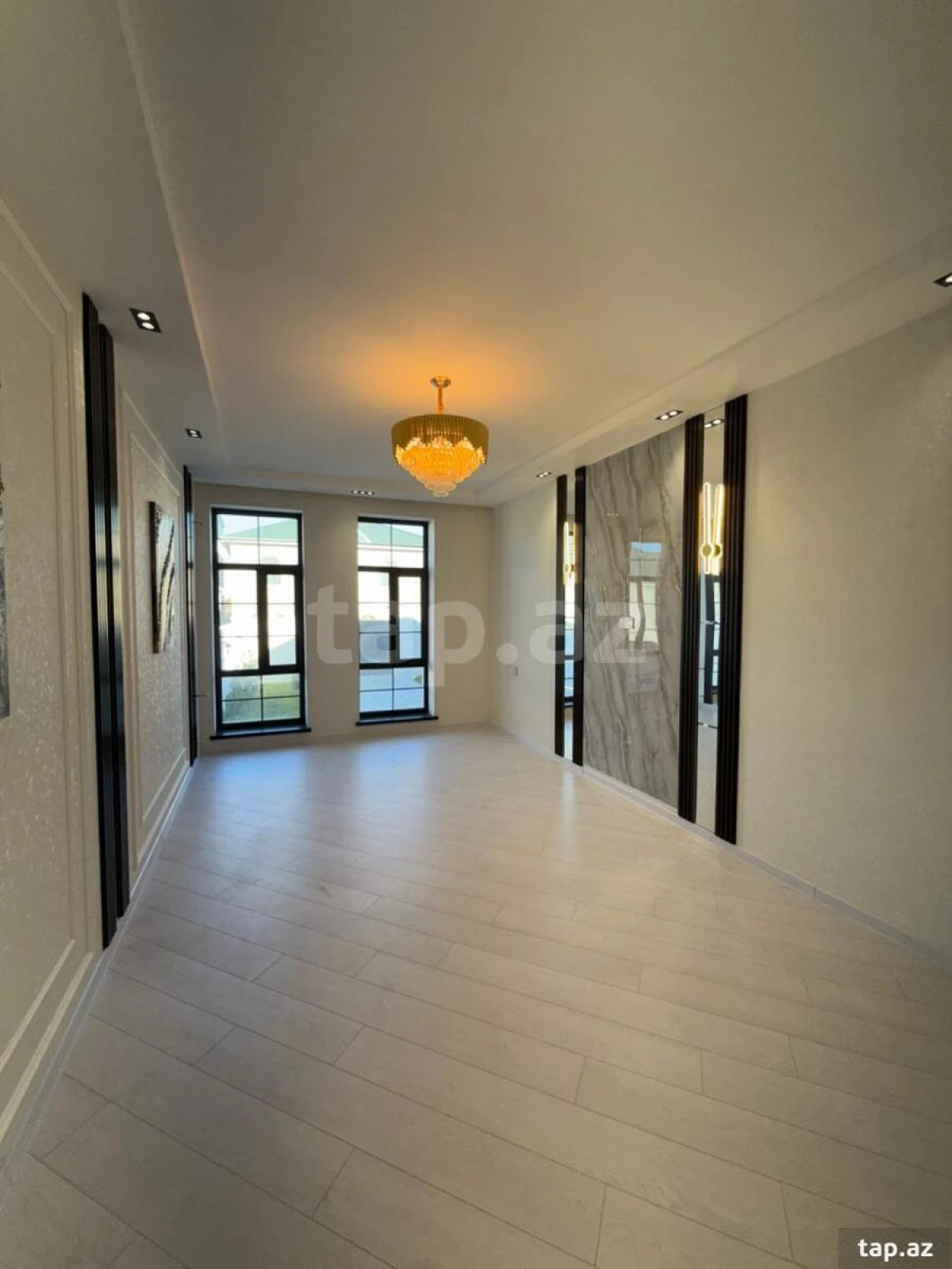 Satılır 4 otaqlı həyət evi