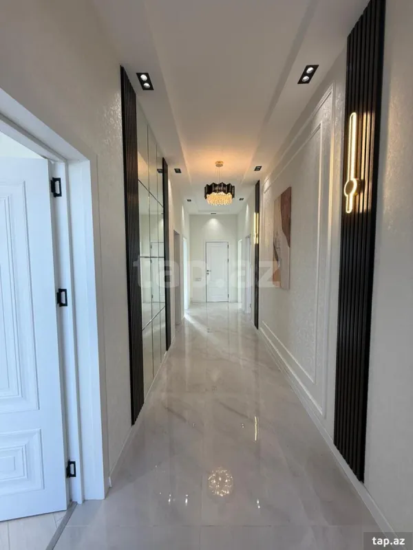 Satılır 4 otaqlı həyət evi