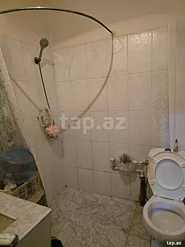 Kirayə verilir 1 otaqlı həyət evi