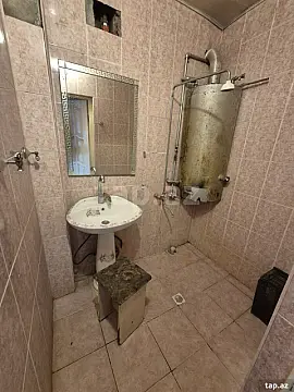 Satılır 3 otaqlı mənzil 91 m²