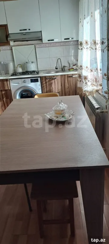 Satılır 3 otaqlı mənzil 51 m²