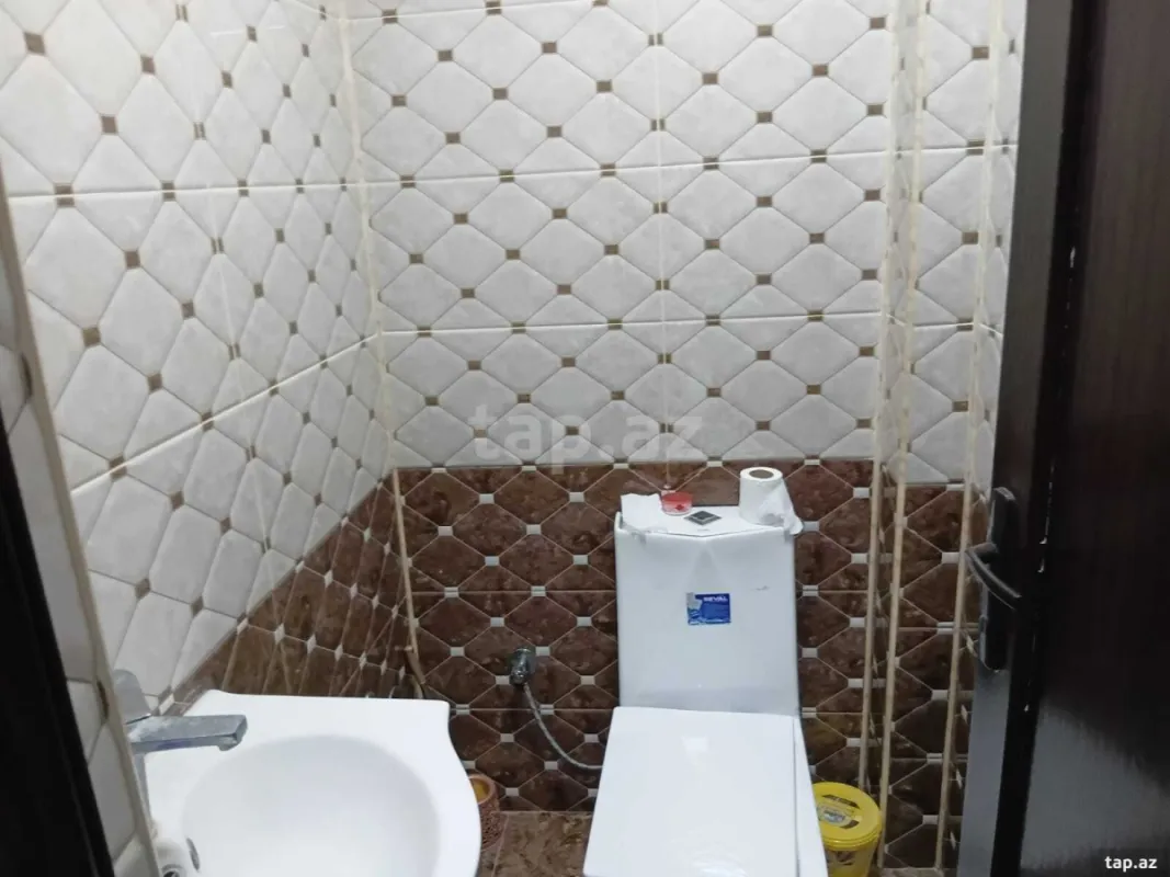 Satılır 5 otaqlı həyət evi