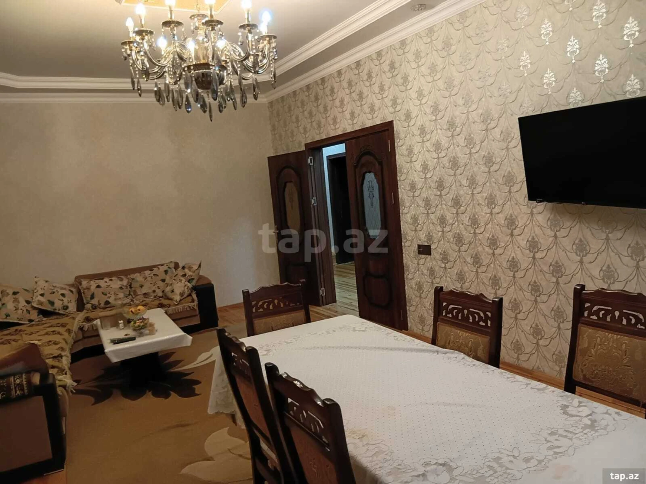 Satılır 5 otaqlı həyət evi