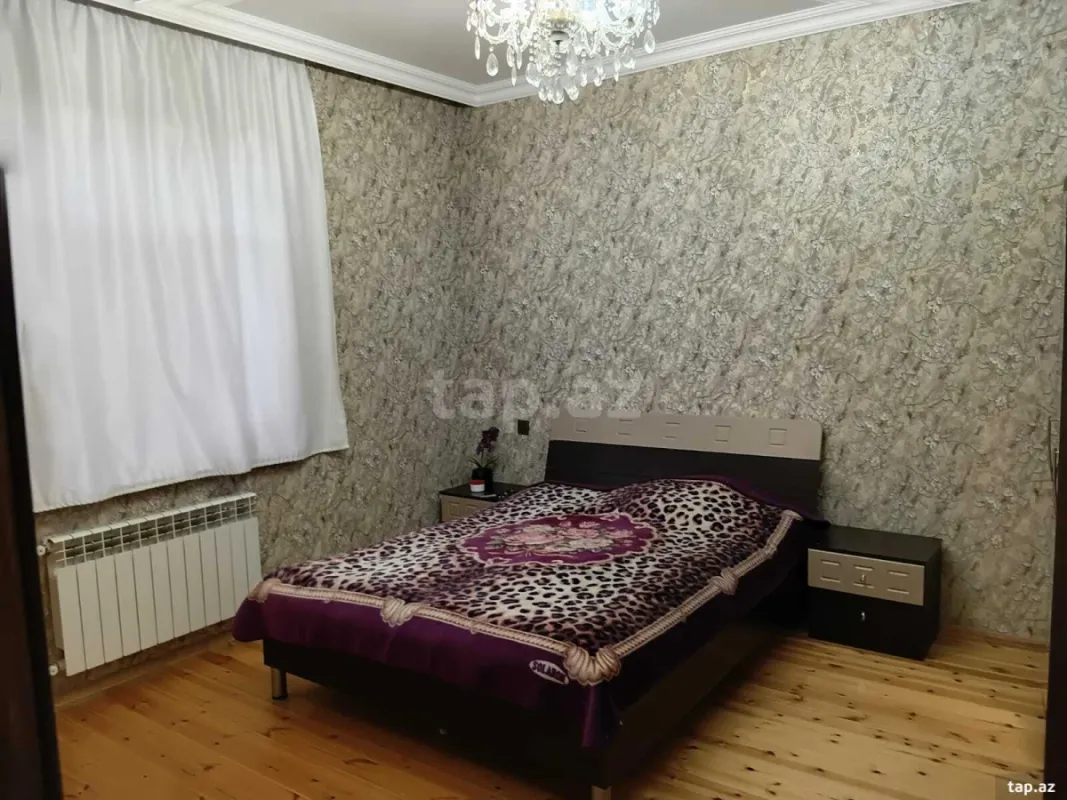 Satılır 5 otaqlı həyət evi