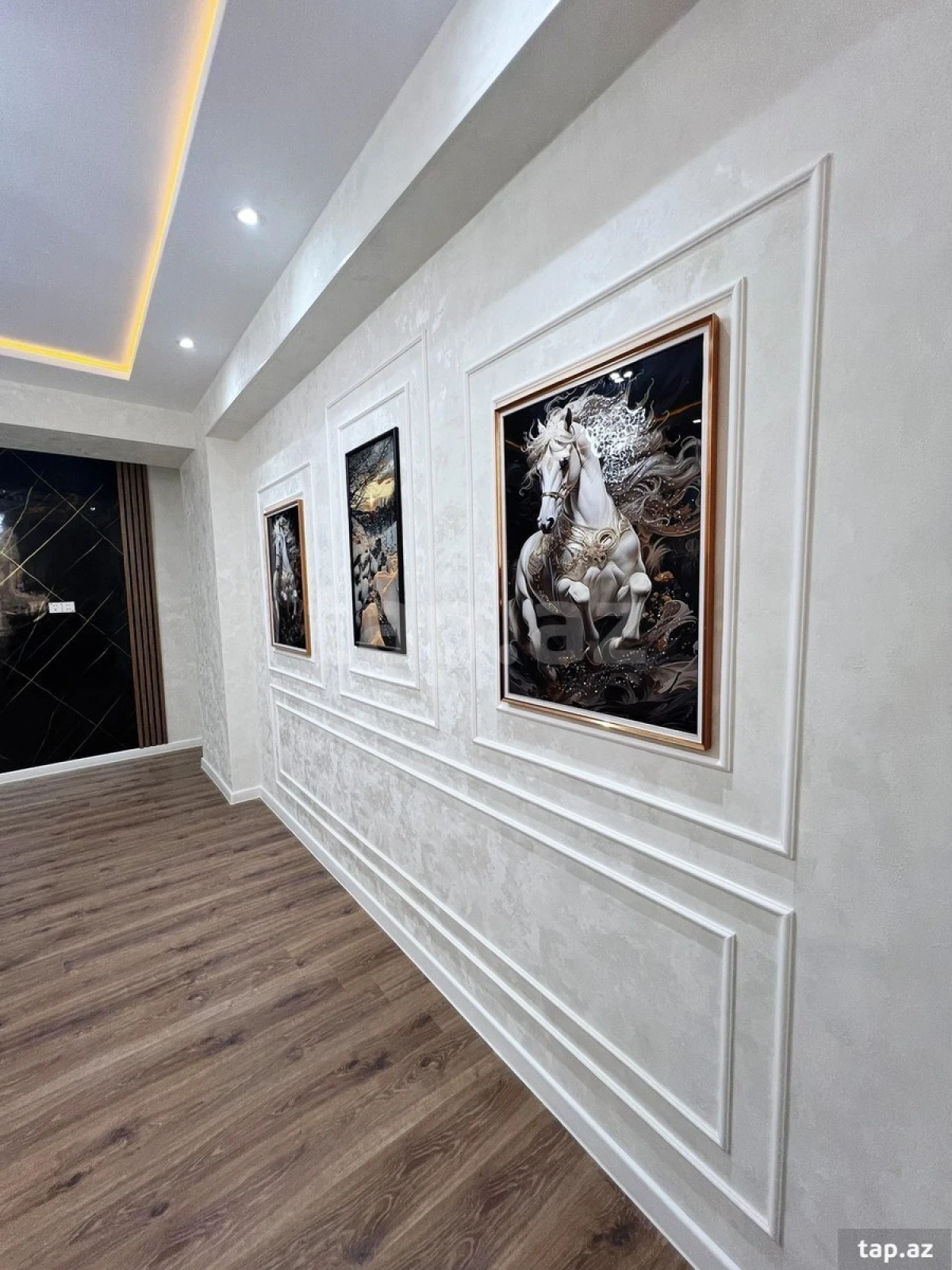 Satılır 2 otaqlı yeni tikili 61 m²
