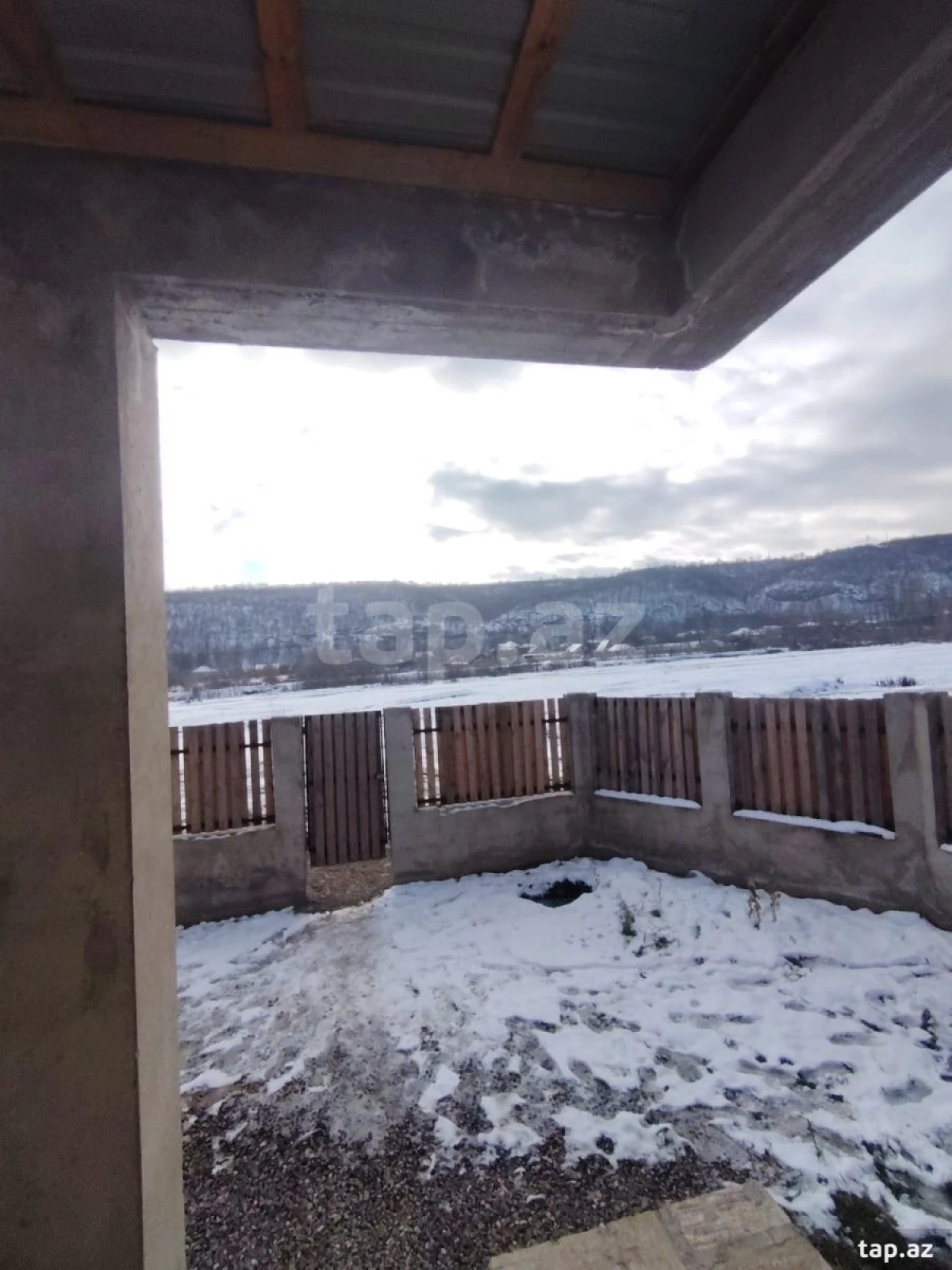 Kirayə verilir 3 otaqlı həyət evi 80 m²