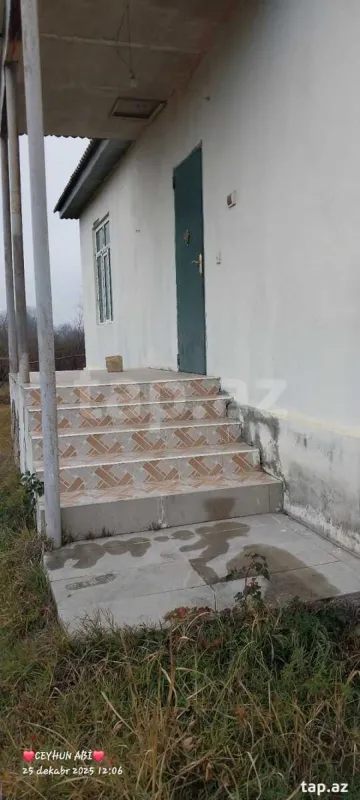 Satılır 2 otaqlı həyət evi