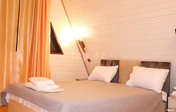 Kirayə verilir 4 otaqlı həyət evi