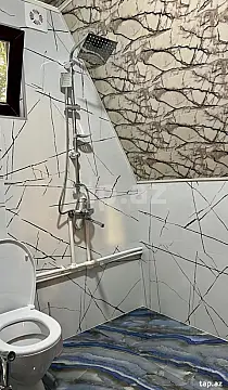 Kirayə verilir 4 otaqlı həyət evi