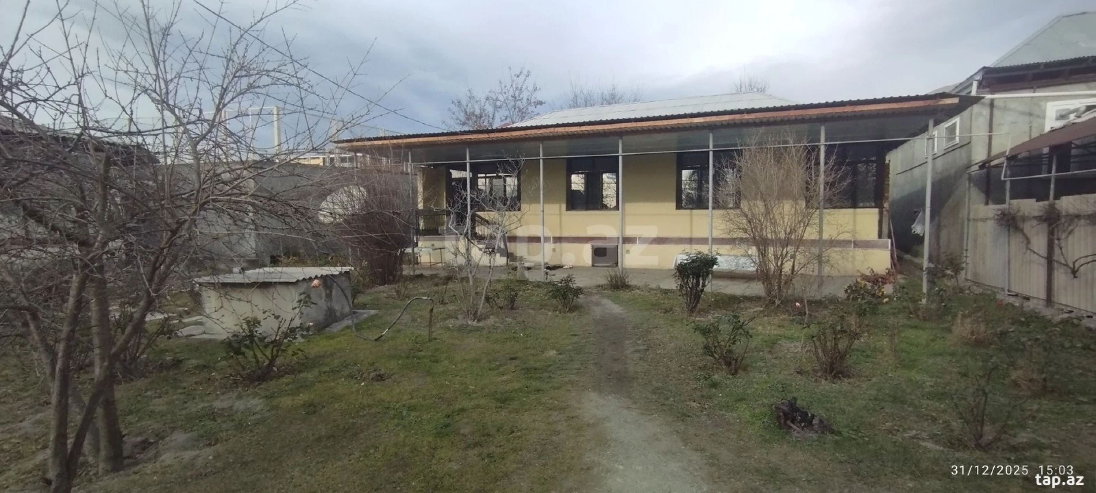 Satılır 3 otaqlı həyət evi 100 m²