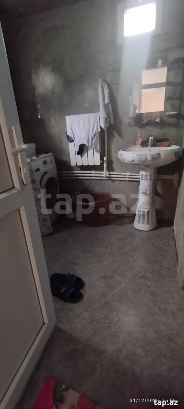 Satılır 3 otaqlı həyət evi 100 m²