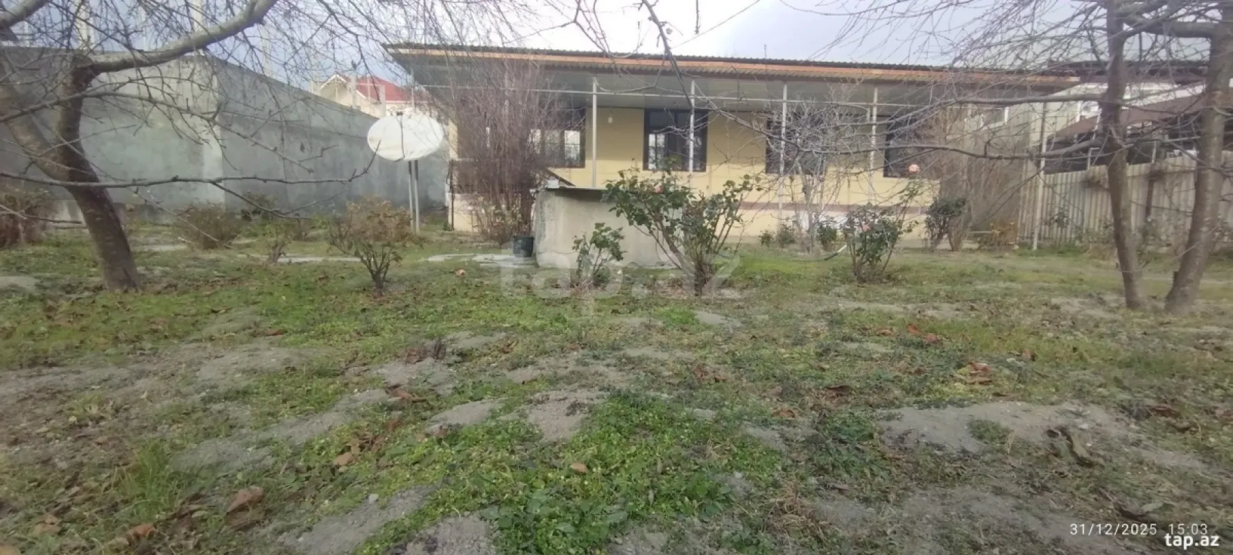 Satılır 3 otaqlı həyət evi 100 m²
