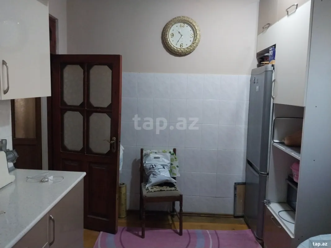 Satılır 6 otaqlı həyət evi