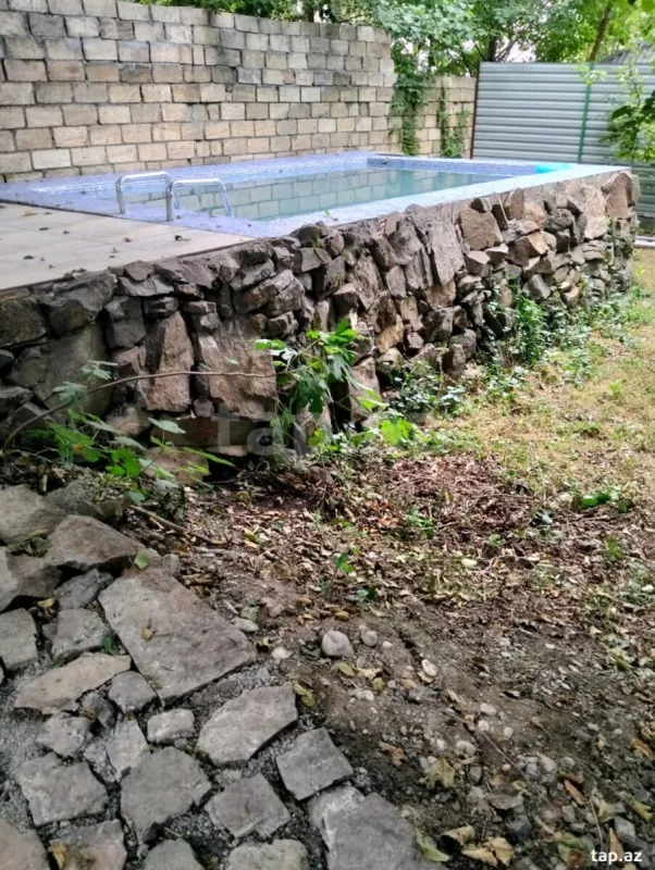 Satılır 2 otaqlı həyət evi