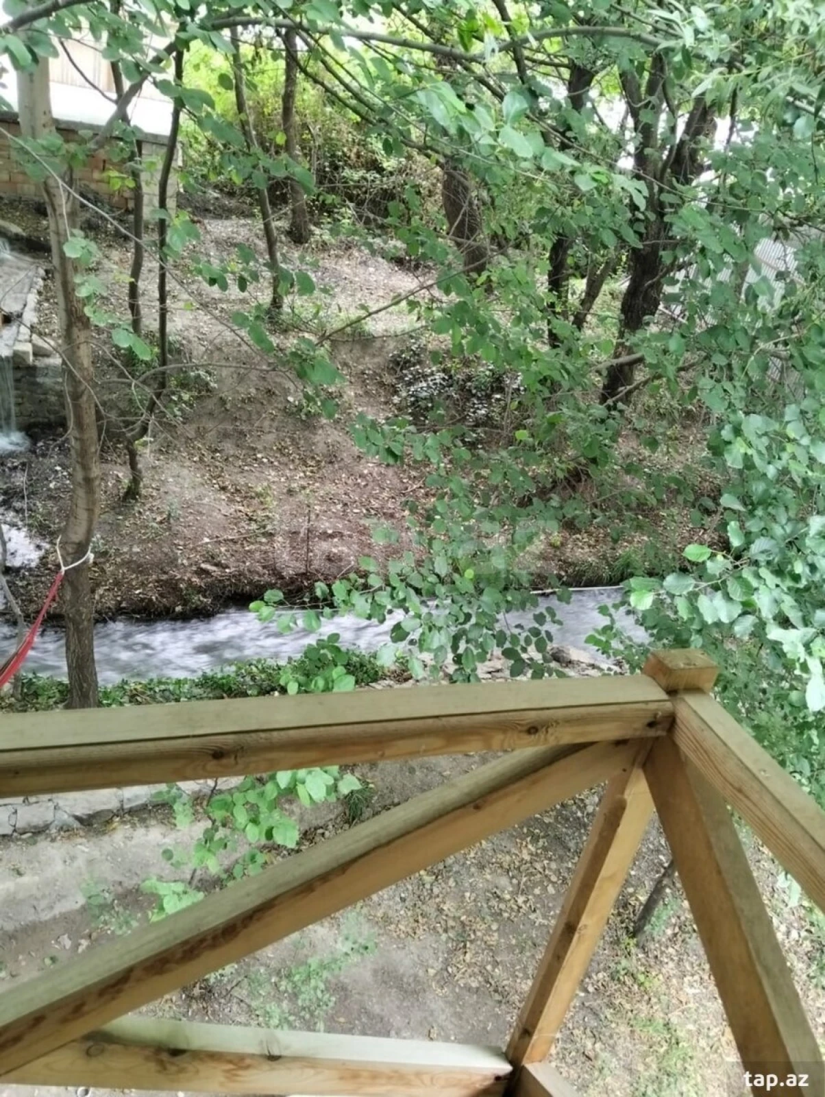 Satılır 2 otaqlı həyət evi