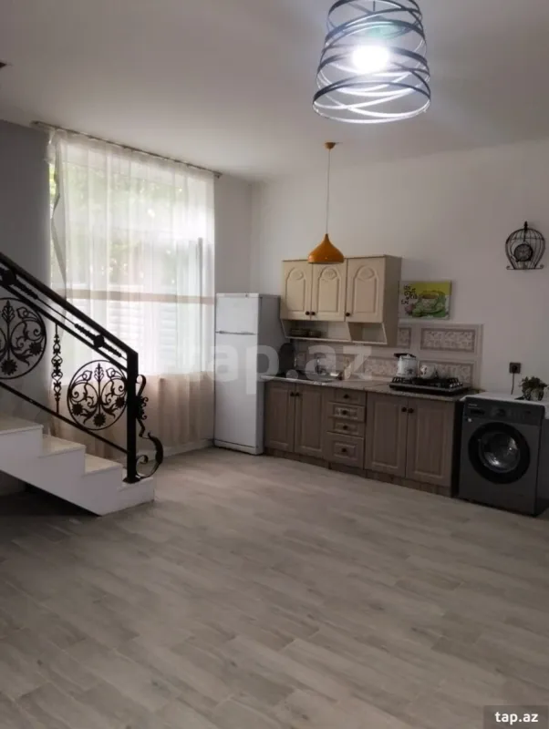 Satılır 2 otaqlı həyət evi