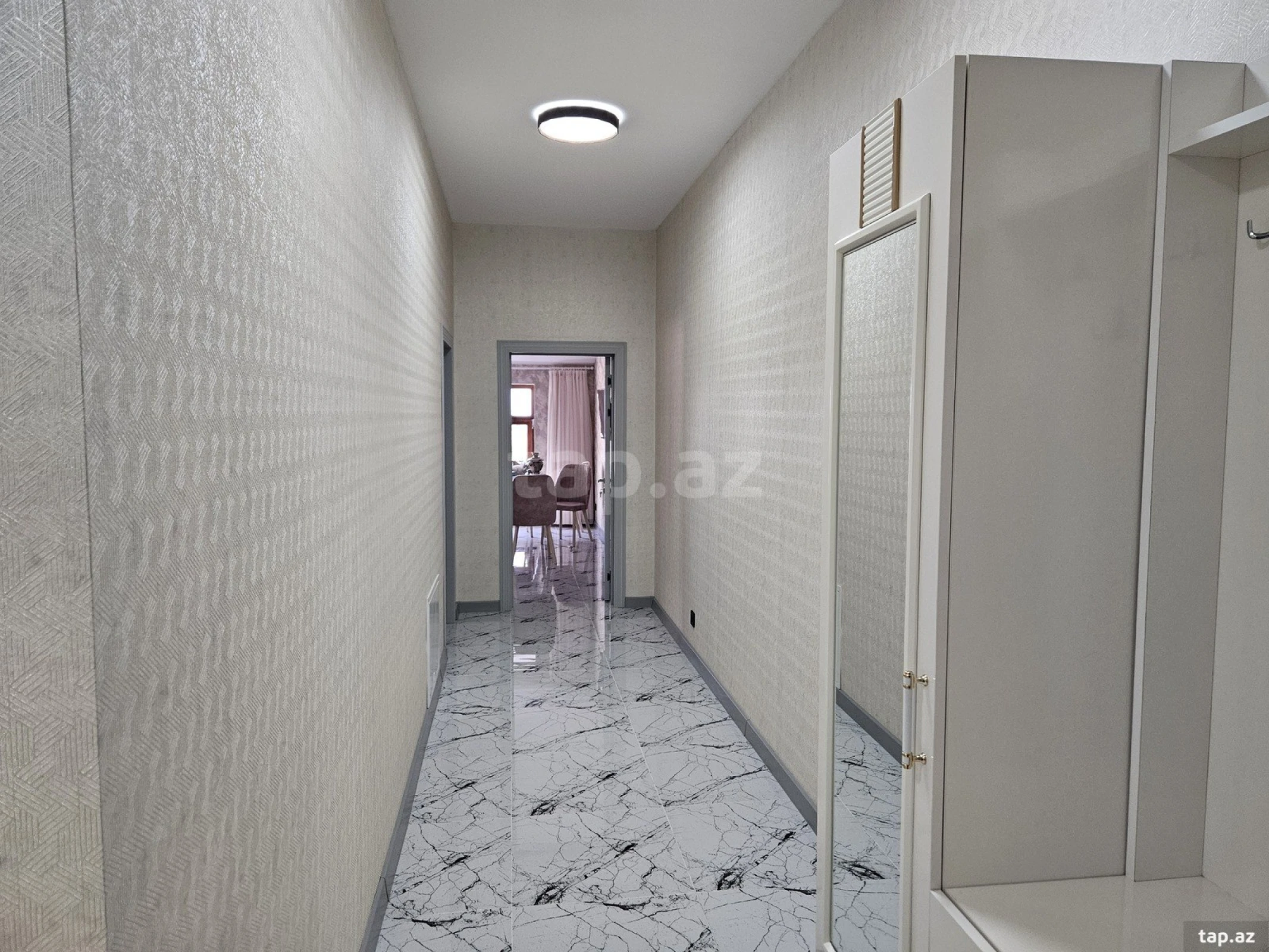 Satılır 3 otaqlı mənzil 84 m²