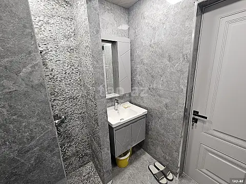 Satılır 3 otaqlı mənzil 84 m²
