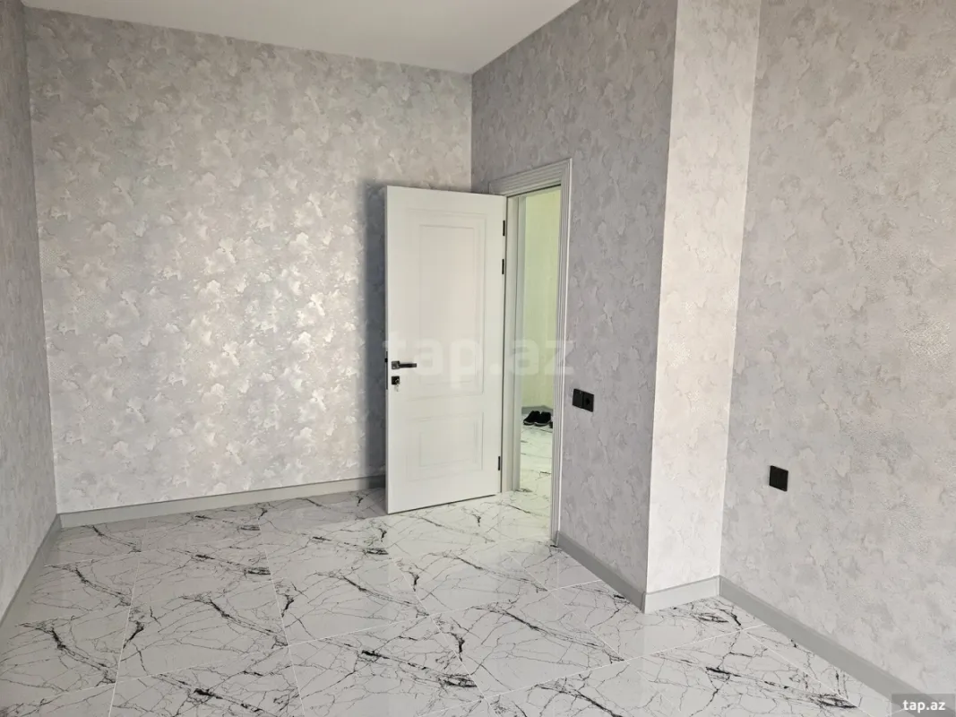 Satılır 3 otaqlı mənzil 84 m²