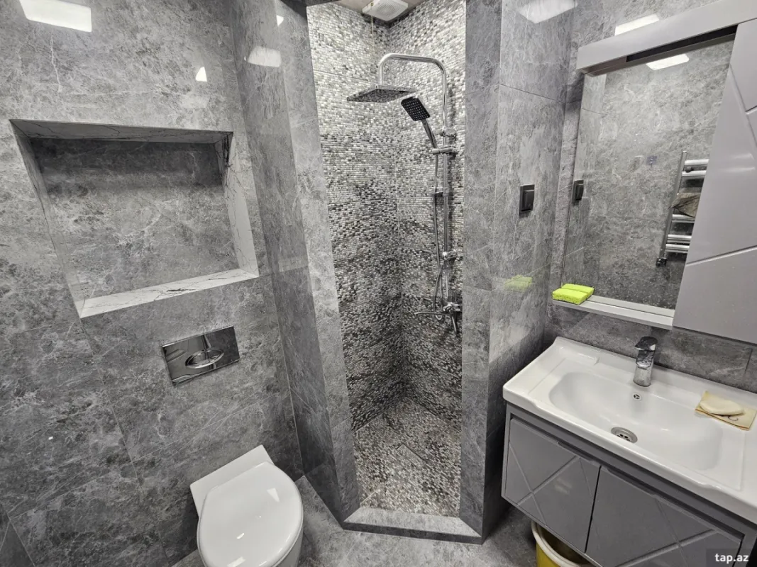 Satılır 3 otaqlı mənzil 84 m²
