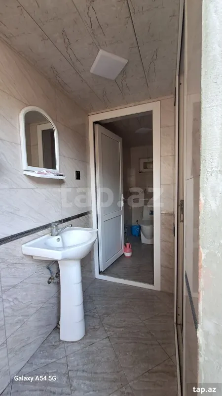 Satılır 2 otaqlı həyət evi