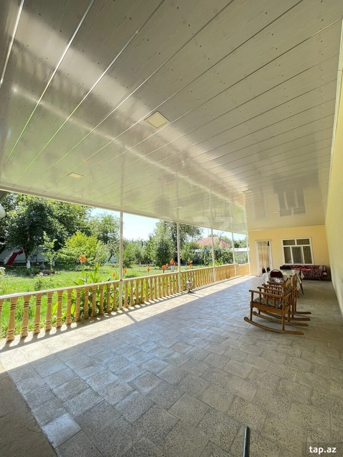 Kirayə verilir 4 otaqlı həyət evi