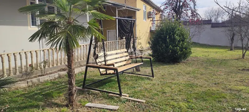 Kirayə verilir 4 otaqlı həyət evi