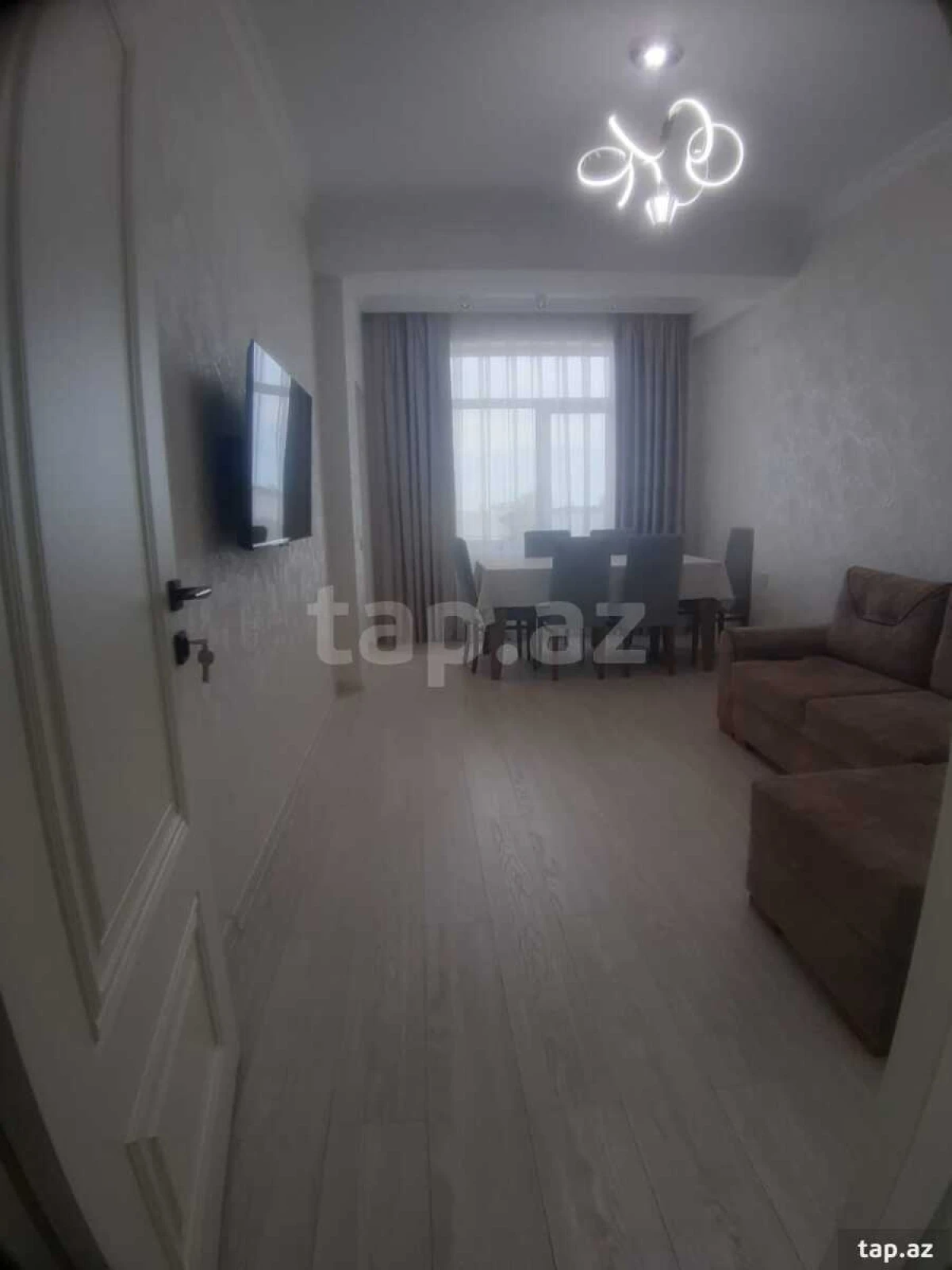 Kirayə verilir 2 otaqlı yeni tikili 70 m²