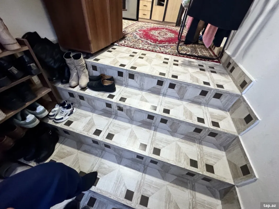 Satılır 4 otaqlı həyət evi