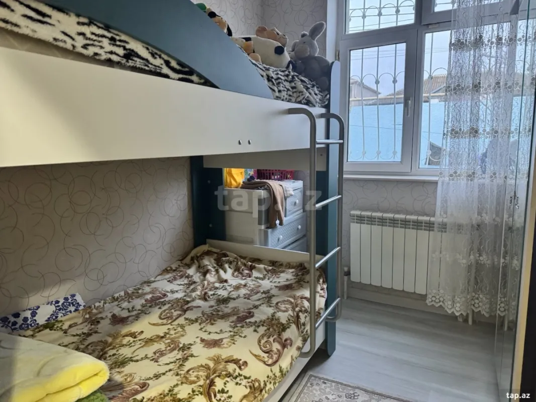 Satılır 4 otaqlı həyət evi