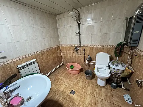 Satılır 3 otaqlı həyət evi