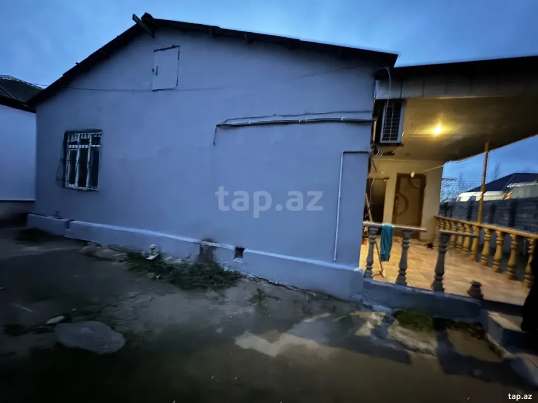Satılır 3 otaqlı həyət evi