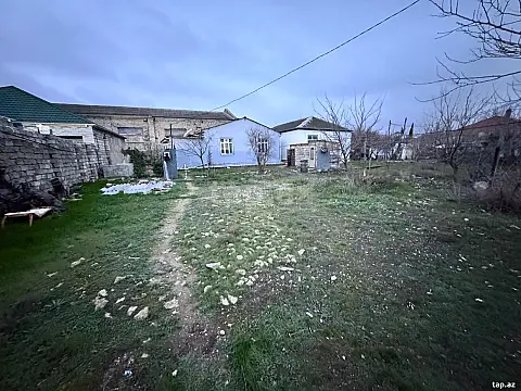 Satılır 3 otaqlı həyət evi