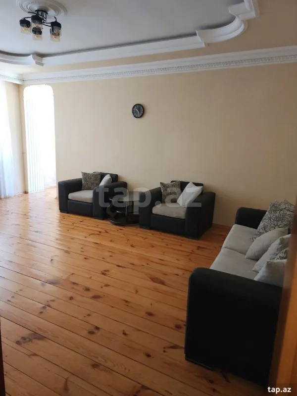 Kirayə verilir 2 otaqlı mənzil 96 m²