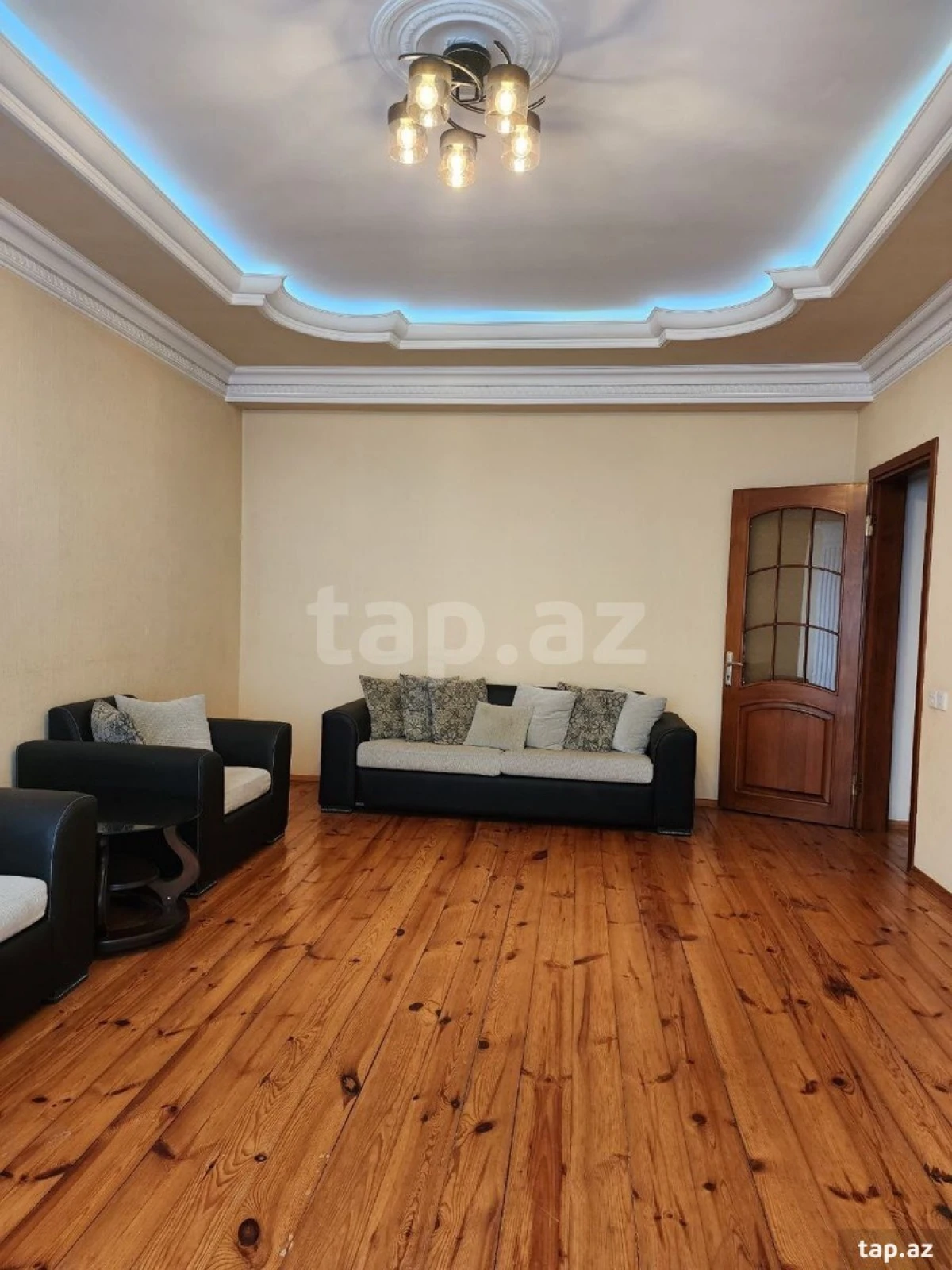 Kirayə verilir 2 otaqlı mənzil 96 m²