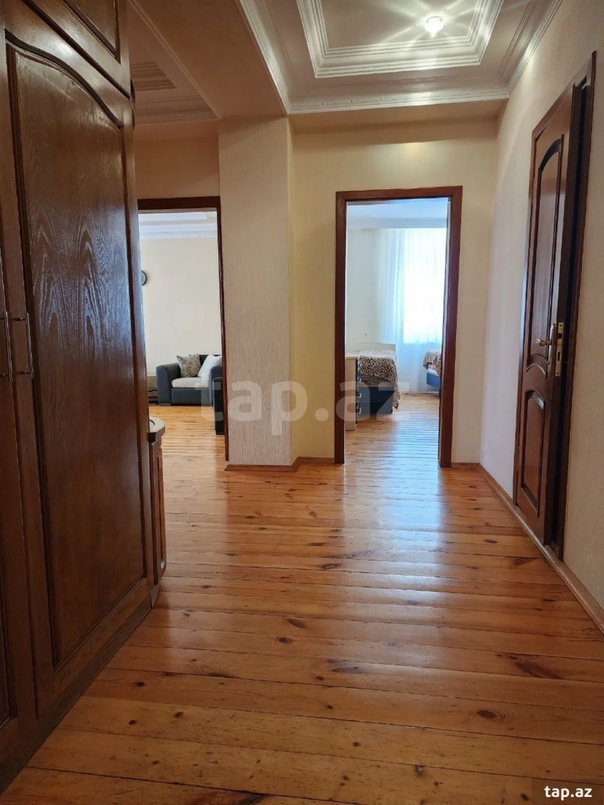 Kirayə verilir 2 otaqlı mənzil 96 m²