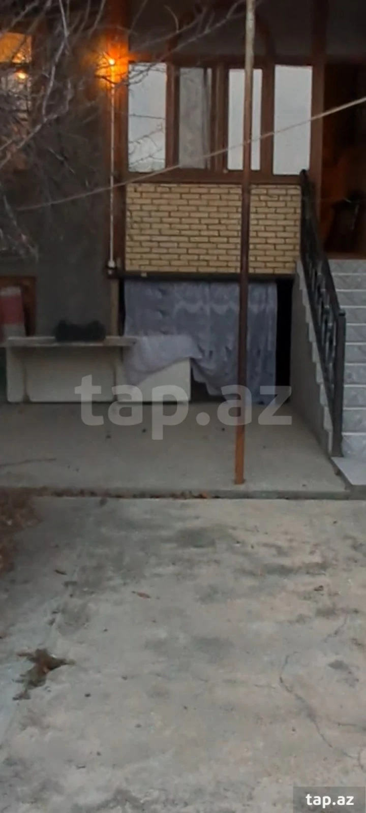 Satılır 4 otaqlı həyət evi 80 m²