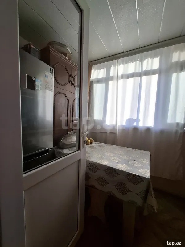 Satılır 2 otaqlı mənzil 49 m²