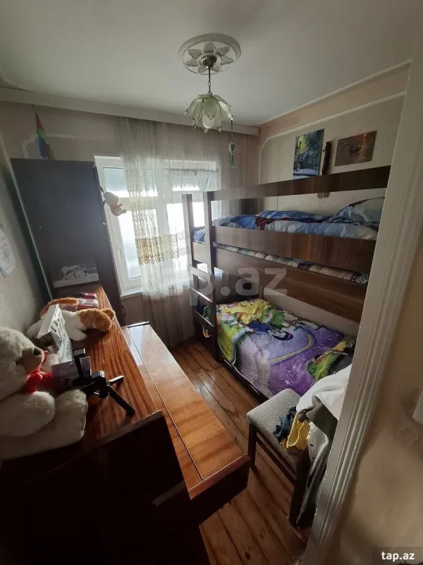 Satılır 2 otaqlı mənzil 49 m²